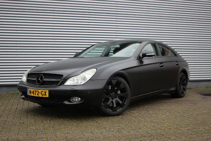 Mercedes CLS wrap mat zwart - Bakker Customs